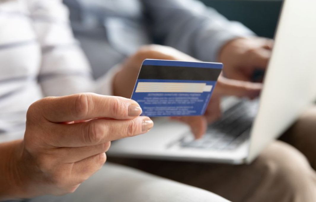 Top-Products-to-Manage-Credit-Card-Debt